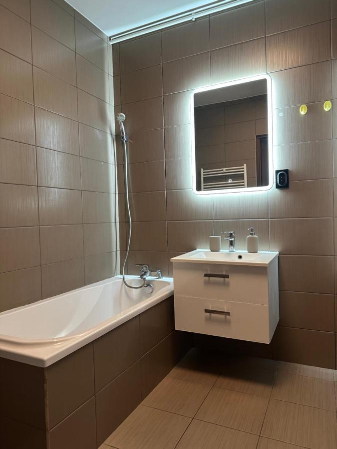 Sdh 3 Radzymin Comfortable Apartment Near Warsaw Buitenkant foto